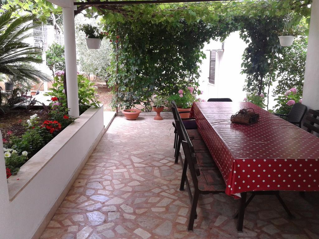 Apartments Villa Zvonimir Слатине Номер фото