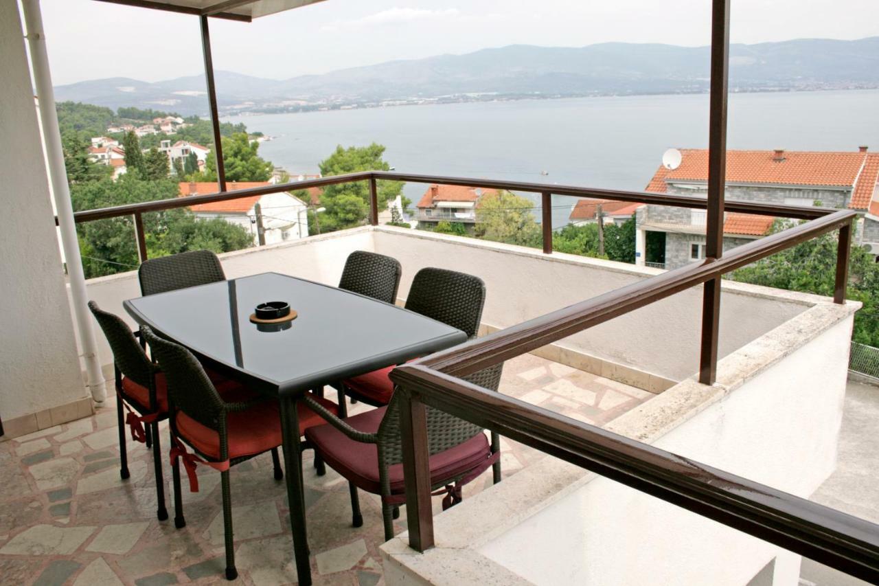 Apartments Villa Zvonimir Слатине Экстерьер фото