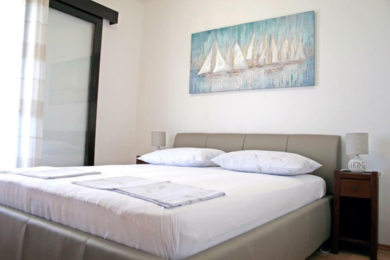 Apartments Villa Zvonimir Слатине Экстерьер фото